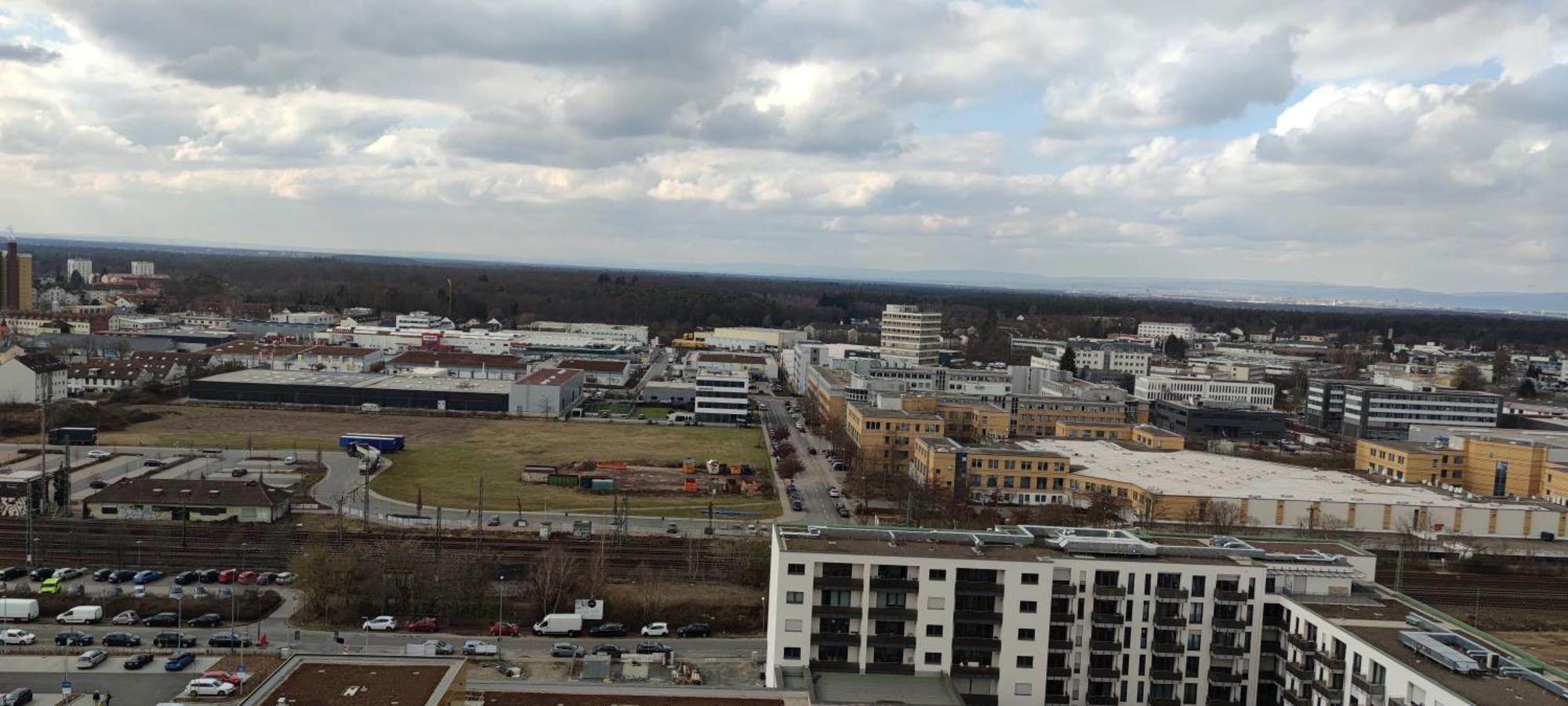 Skyline-Aussicht Und Fantastische Sonnenuntergaenge Apartment Langen  Exterior photo